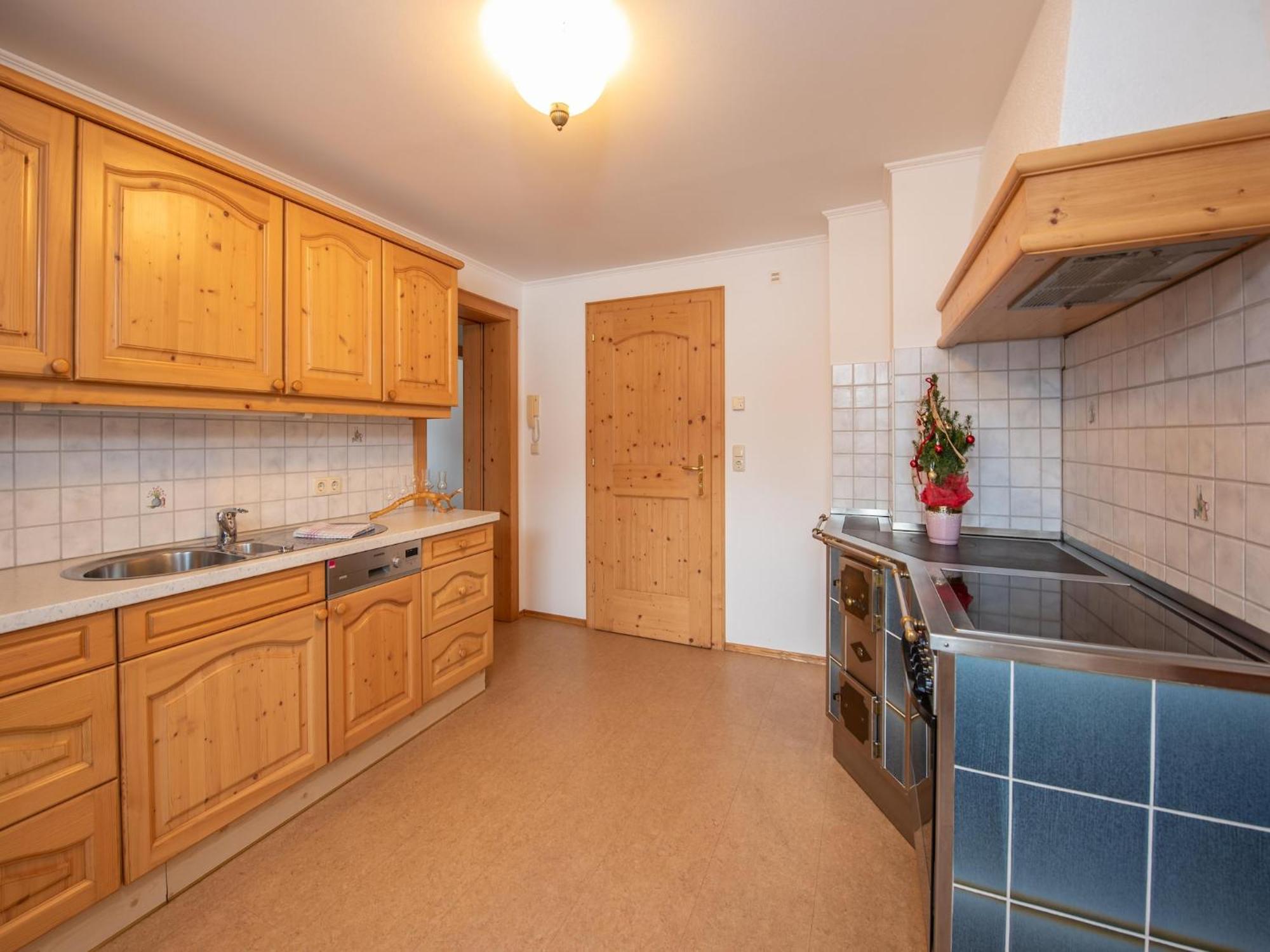 Apartment Johann In Wald Im Pinzgau With Balcony ภายนอก รูปภาพ